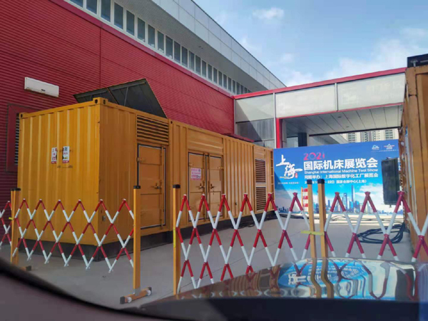 贵南发电车出租-发电机无电压或电压太低怎么办？