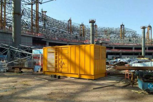 贵南发电机出租如何判断空气滤清器是否需要更换？